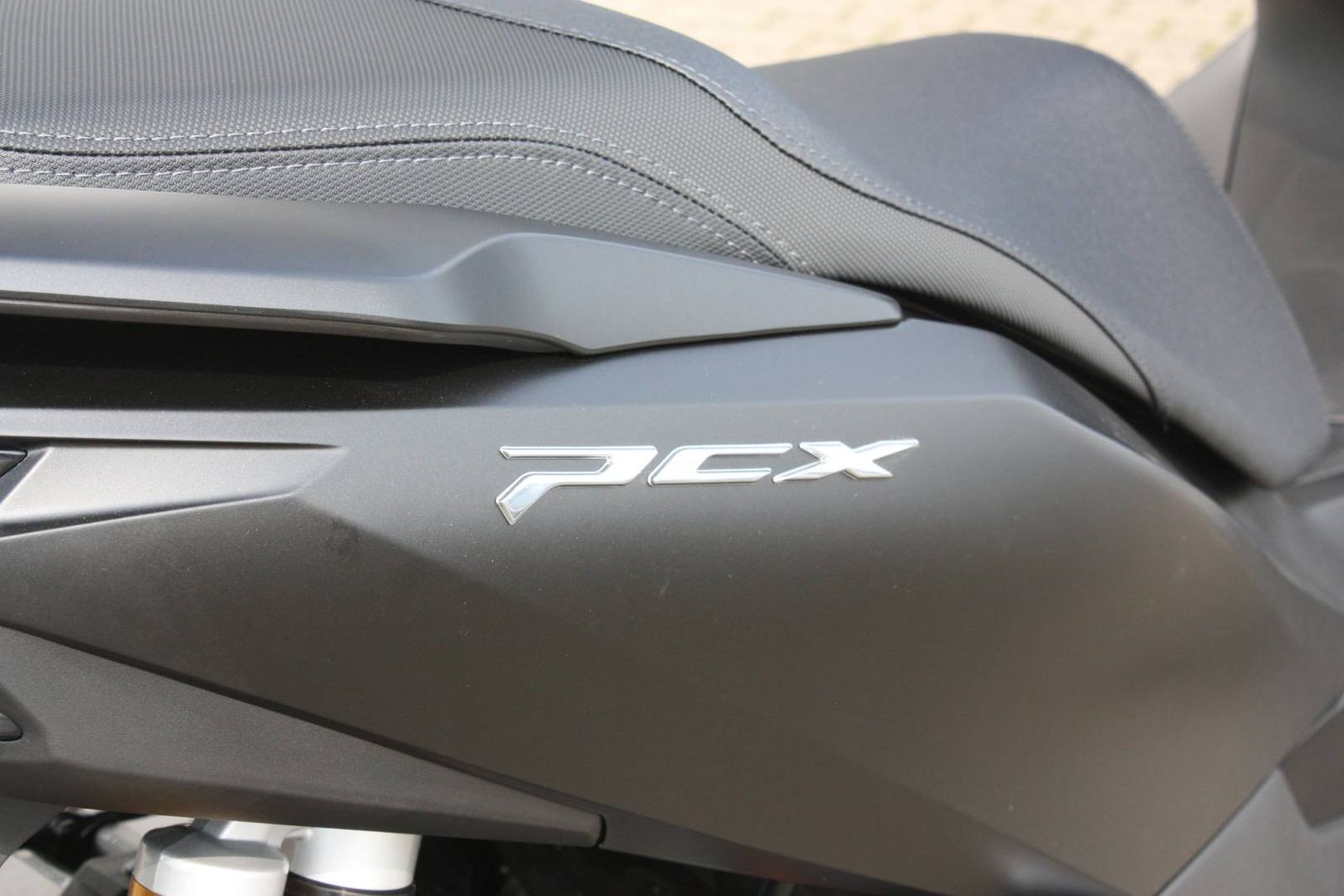 Fahrzeugabbildung Honda PCX 125  DX MY 2025 Deal Days