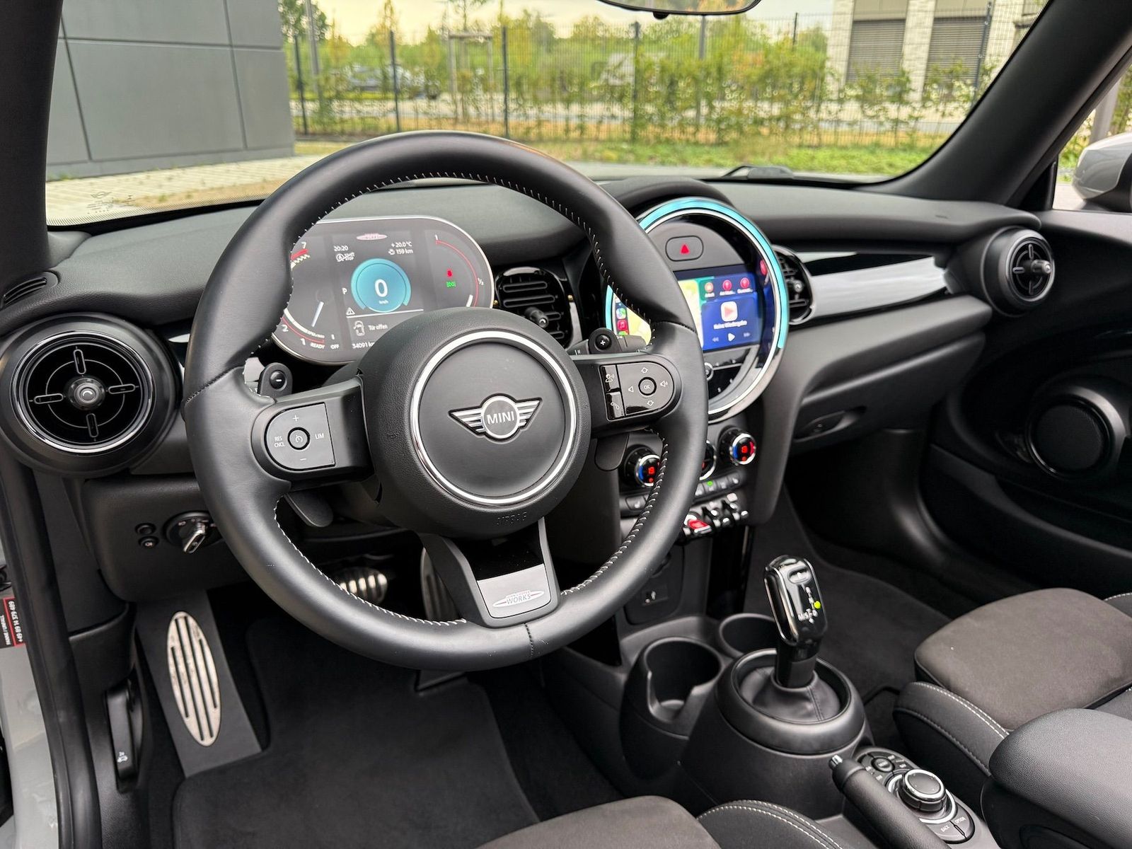 Fahrzeugabbildung MINI John Cooper Works Cabrio NAVI|KAMERA|ESS.-TRIM