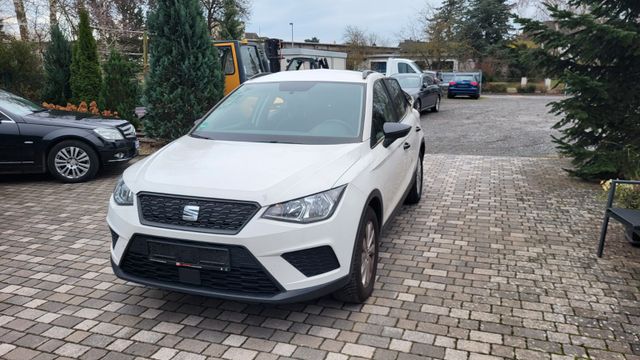 Seat Arona Reference