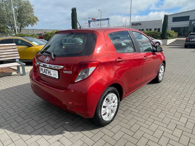 Toyota Yaris  Life / Klima/ Kamera