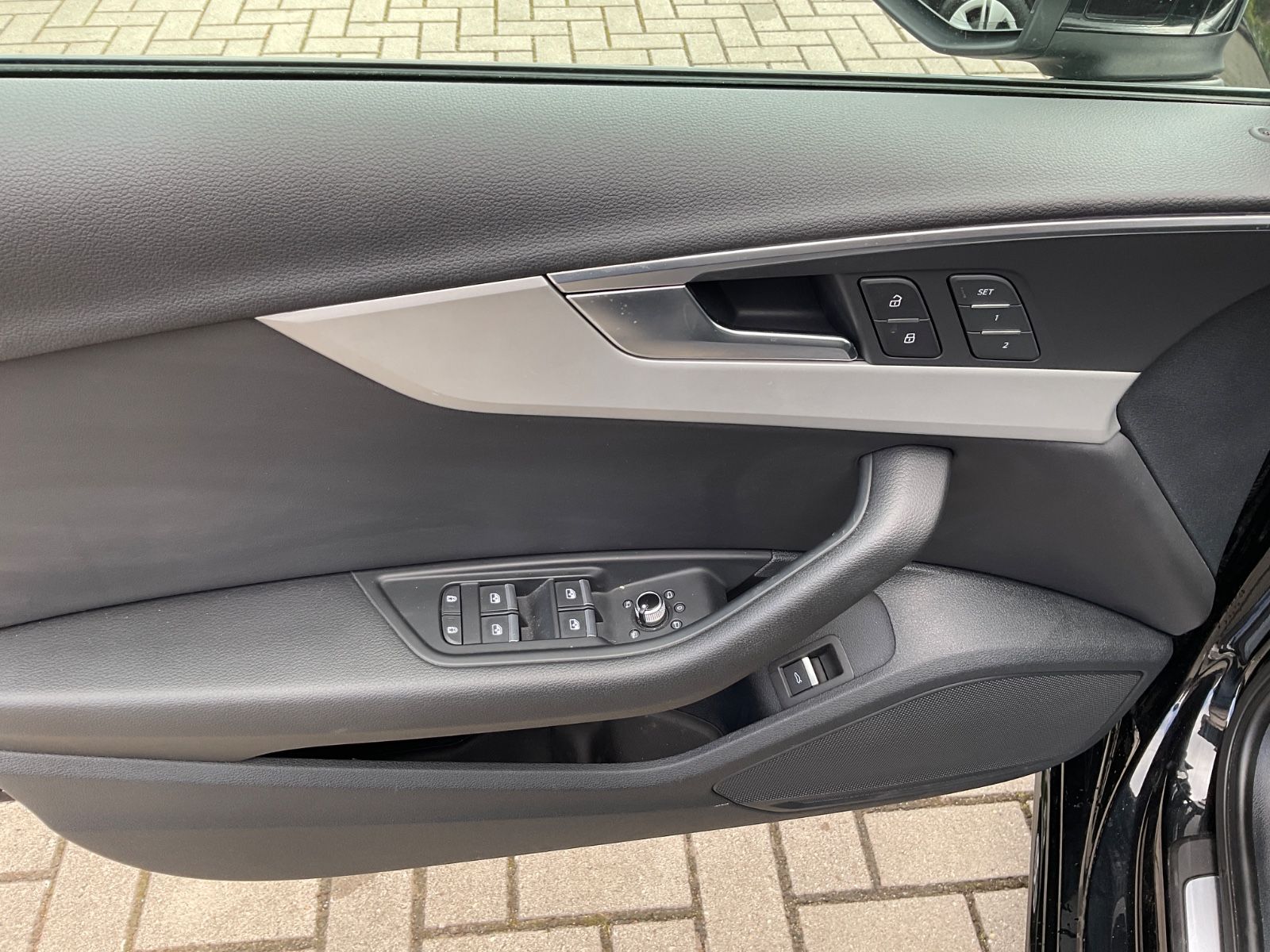 Fahrzeugabbildung Audi A4 Avant 40 TDI S tr. quattro,Kamera,Leder,ACC