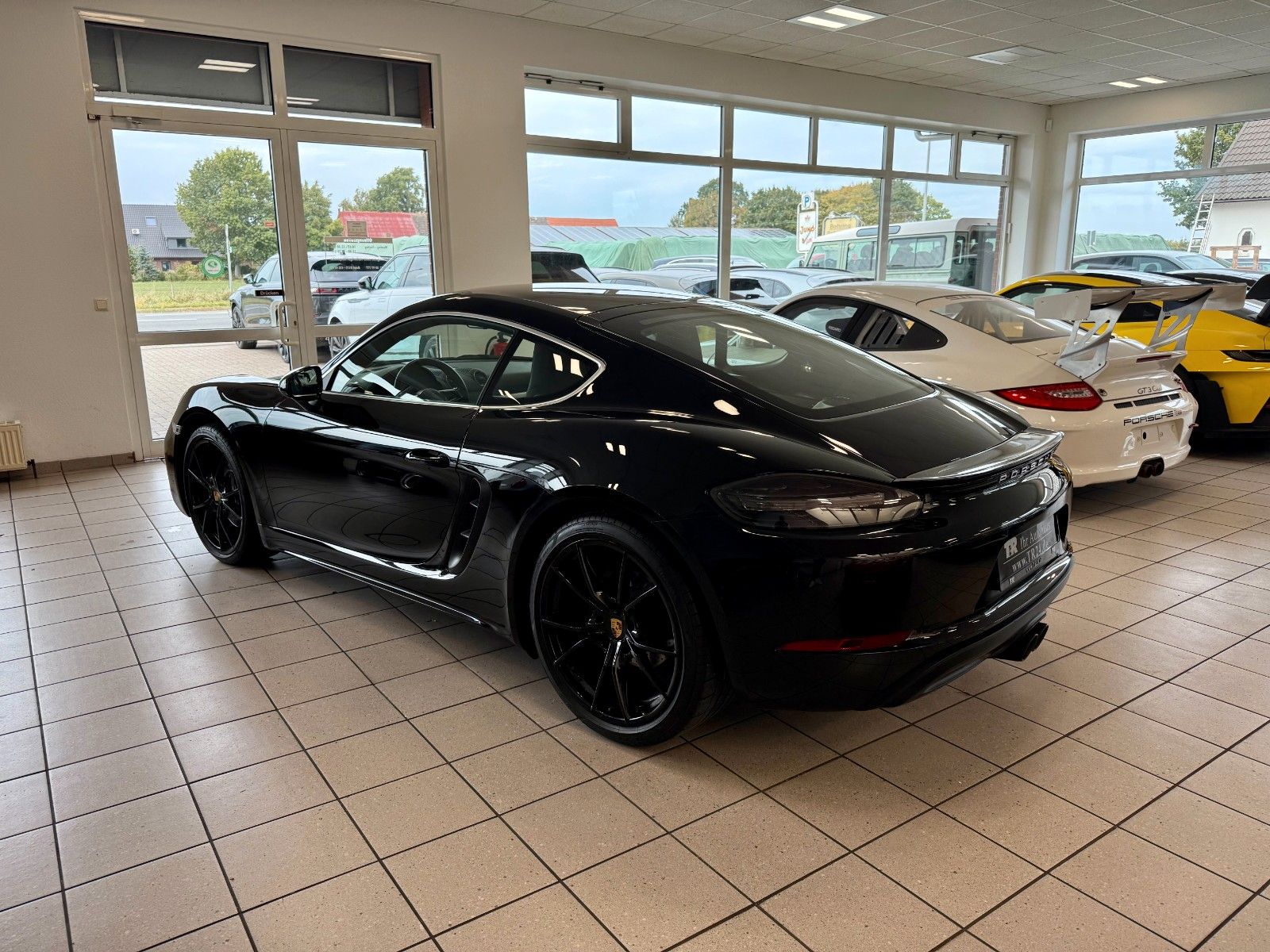 Fahrzeugabbildung Porsche 718 Cayman 6-Gang, Xenon, 20Zoll, 1.Hand