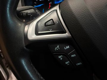 Ford S-Max - 12