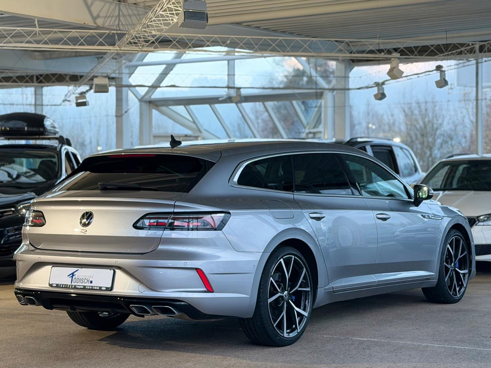 Volkswagen Arteon*SB*2.0 TSI*R*Performance*4M*DSG*AHK*IQ*DC
