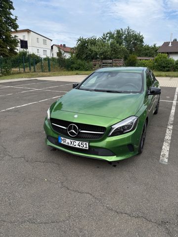 MERCEDES-BENZ A 220 urban 4Matic 7G-DCT