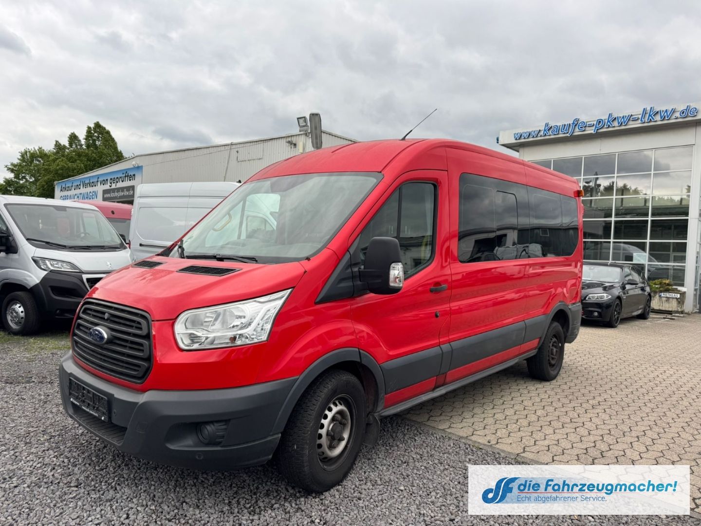 Fahrzeugabbildung Ford Transit Kombi 350 L3 *HECKSCHADEN *2539