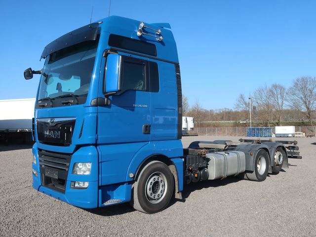 MAN TGX 26.500 XXL Volluft Intarder