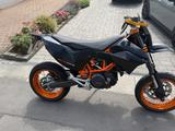 KTM 690 Smcr  - KTM 690SMC