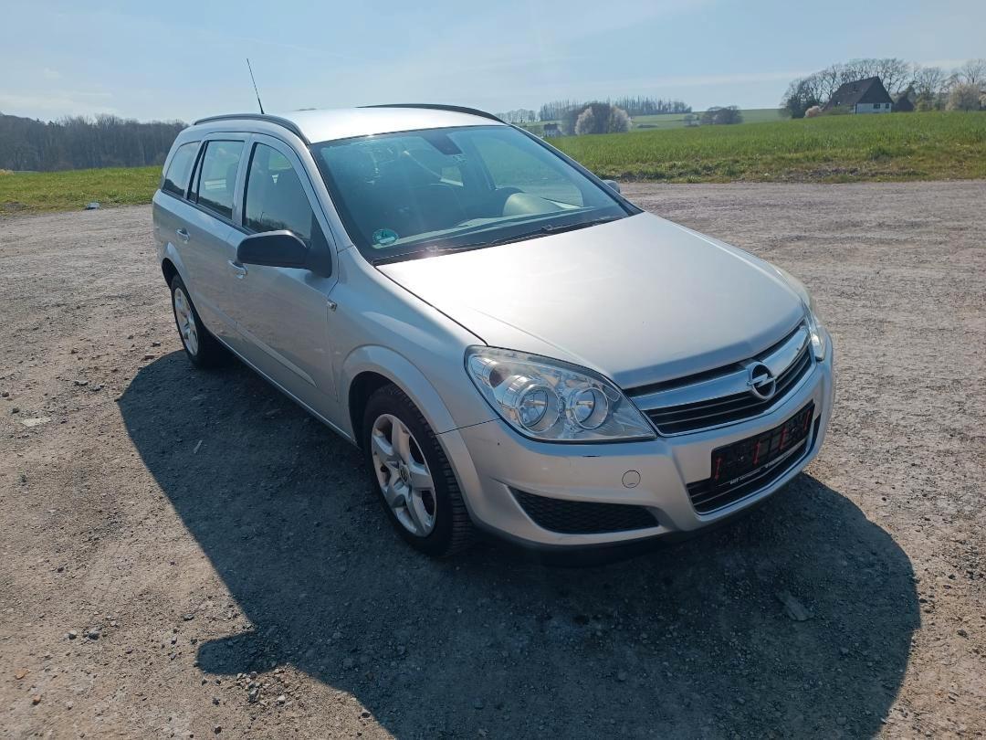 Opel Astra H Caravan Edition