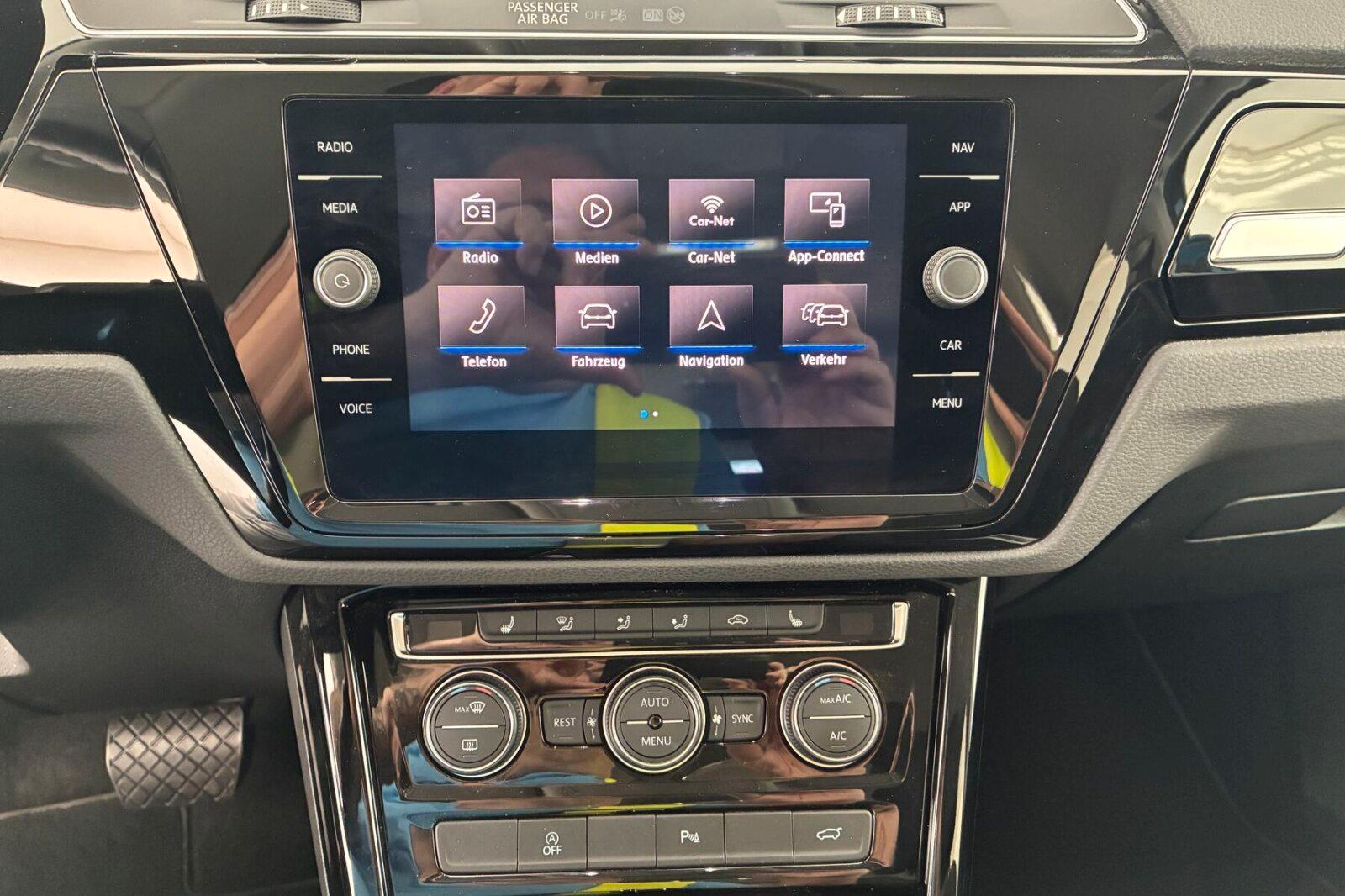 Volkswagen Touran 1.5 TSI Highline OPF LED+NAVI+ACC+SHZ+RFK, миниатюра 11