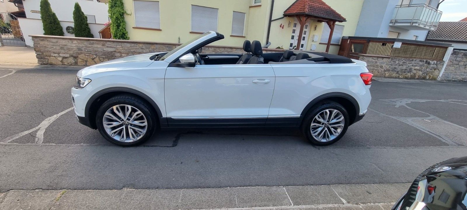 Volkswagen T-Roc Cabriolet Style LED Windschott imagem 2