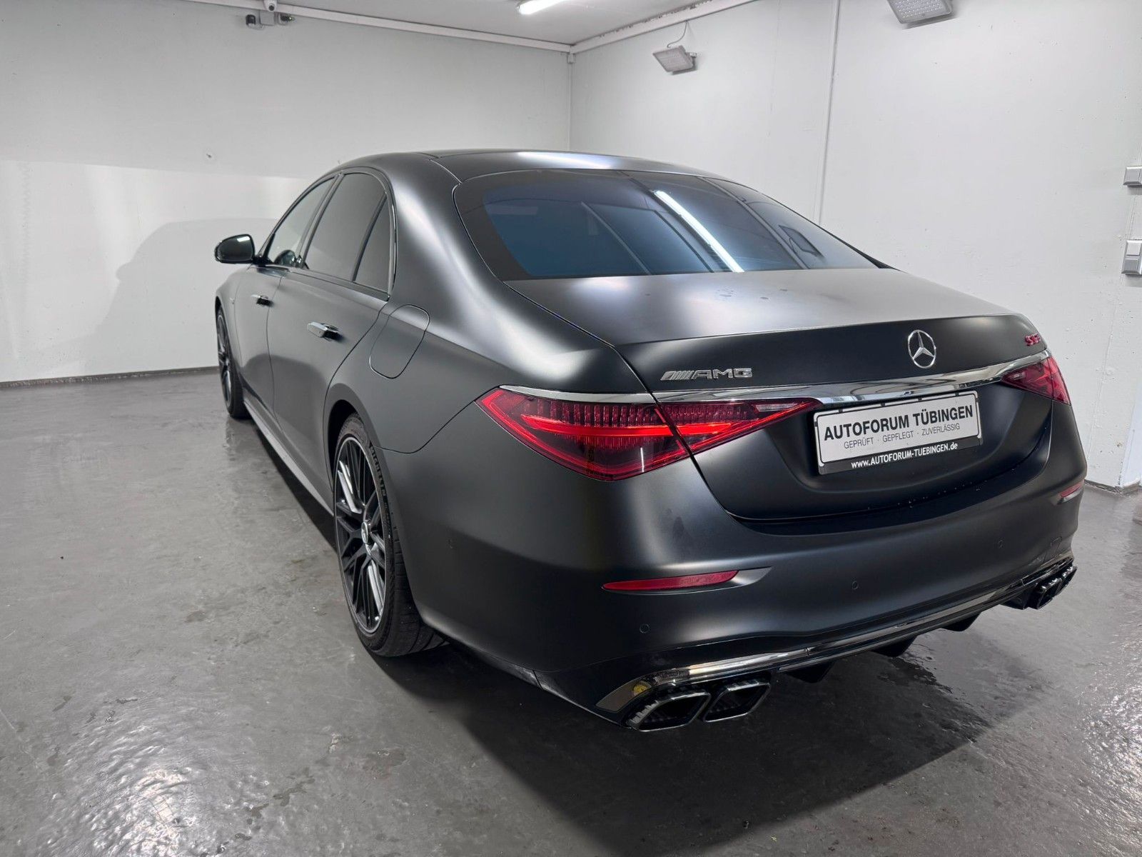 Fahrzeugabbildung Mercedes-Benz S 63 E Performance L  *MANUFAKTUR*