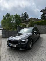 BMW 530d xDrive M Touring/Stdhz/Pano/AHK/DisplK/HUD