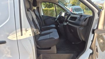 Opel Vivaro - 7