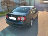 Volkswagen Jetta 2.0 TDI Comfortline Klima - Volkswagen Jetta Comfortline mit Diesel-Antrieb