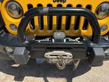 Jeep Wrangler Unlimited Sahara 2.8 CRD Autom. Sahara - Jeep Wrangler: Sahara