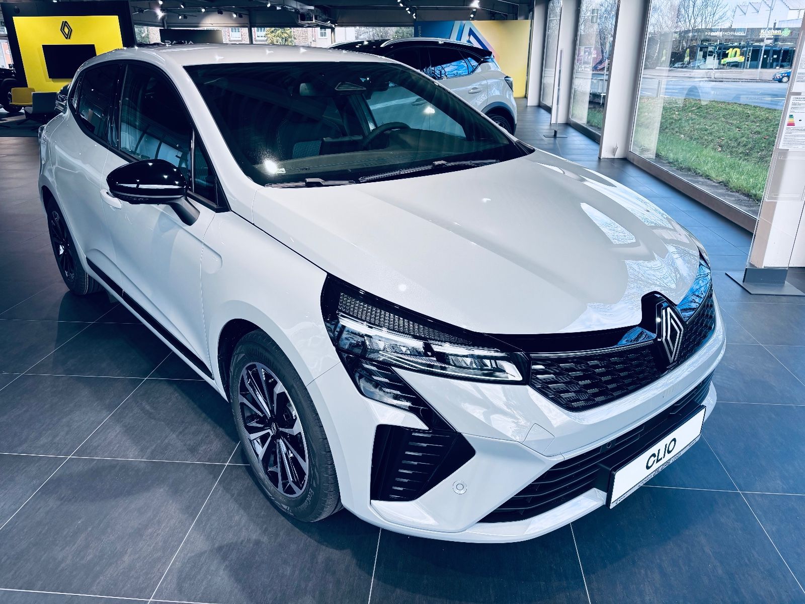 Fahrzeugabbildung Renault Clio TCe 90 KISS SONDERMODELL