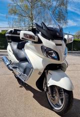 Suzuki Burgamn 650 executive  - SUZUKI ROLLER 650