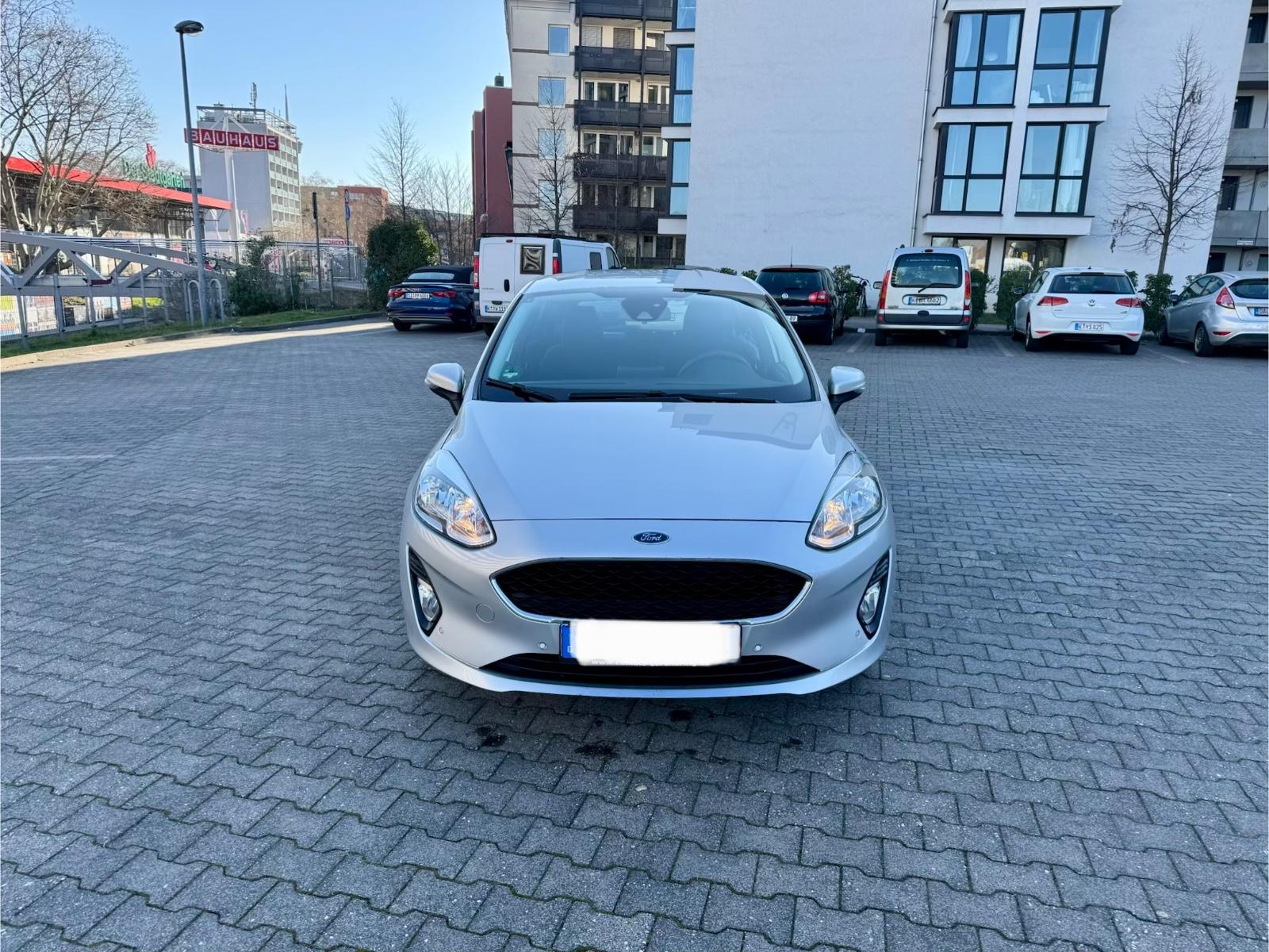 Ford Fiesta Cool & Connect  SYNC Navi Klima PDC