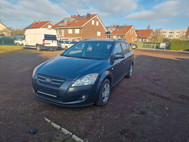 Kia ANDERE Ceed Sportswagon EX