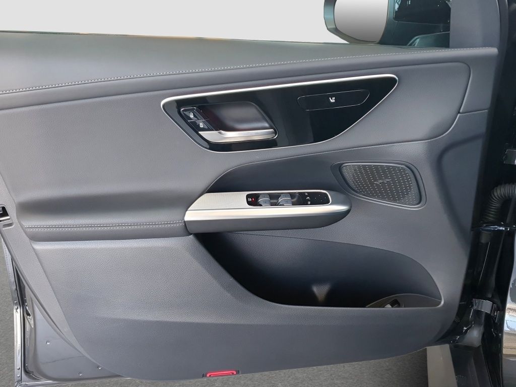 Fahrzeugabbildung Mercedes-Benz GLC 220 d 4MATIC AMG*NIGHT*Nav*KeyLess*PDC*RFK
