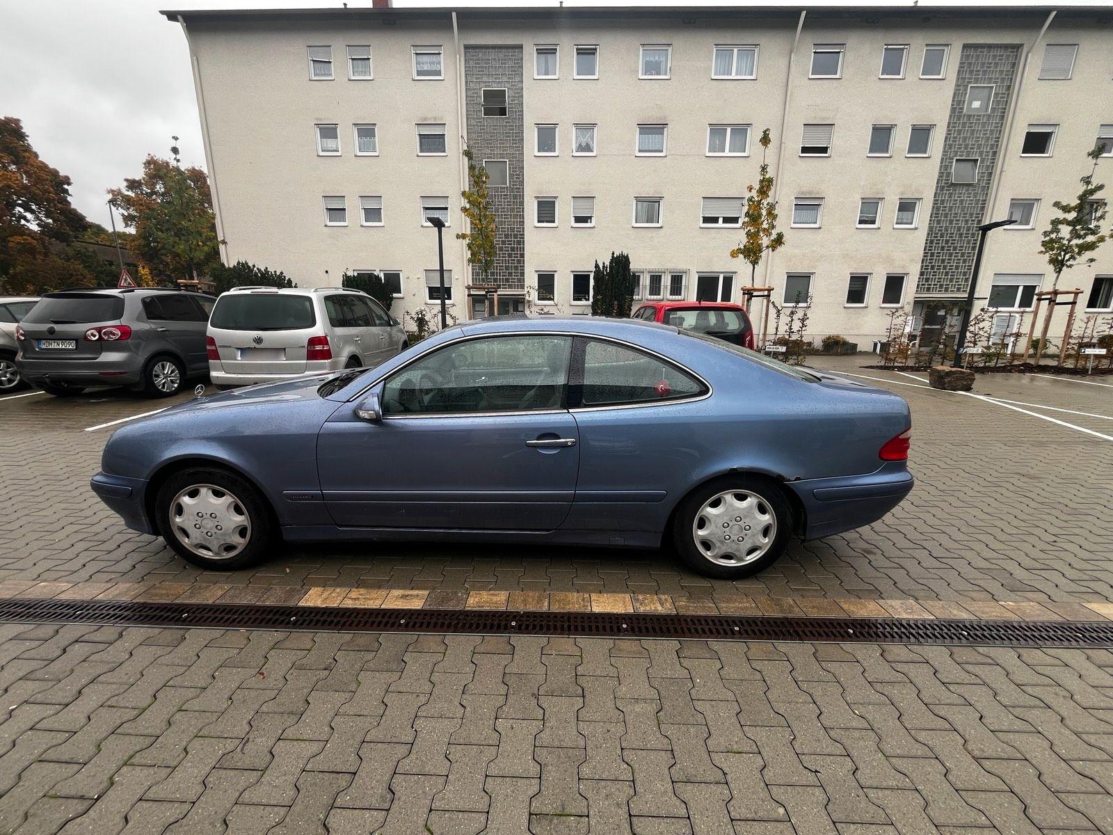 Mercedes-Benz CLK 200
