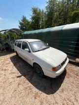 Volkswagen VW Polo 6KV Variant - Volkswagen Polo: Variant