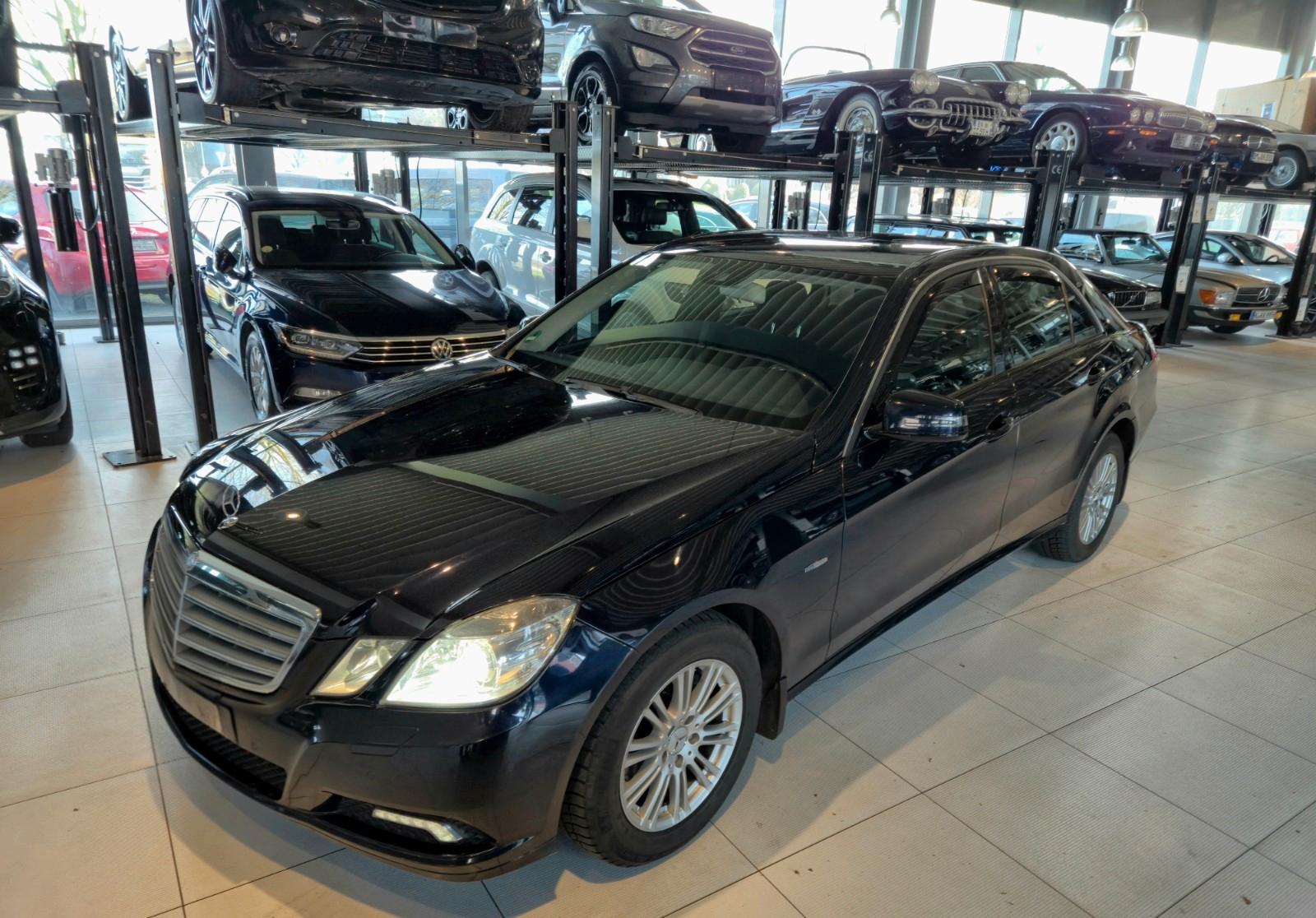 Mercedes-Benz E 220 CDI"ELEGANCE"COMAND/XENON/CAMERA"TOP