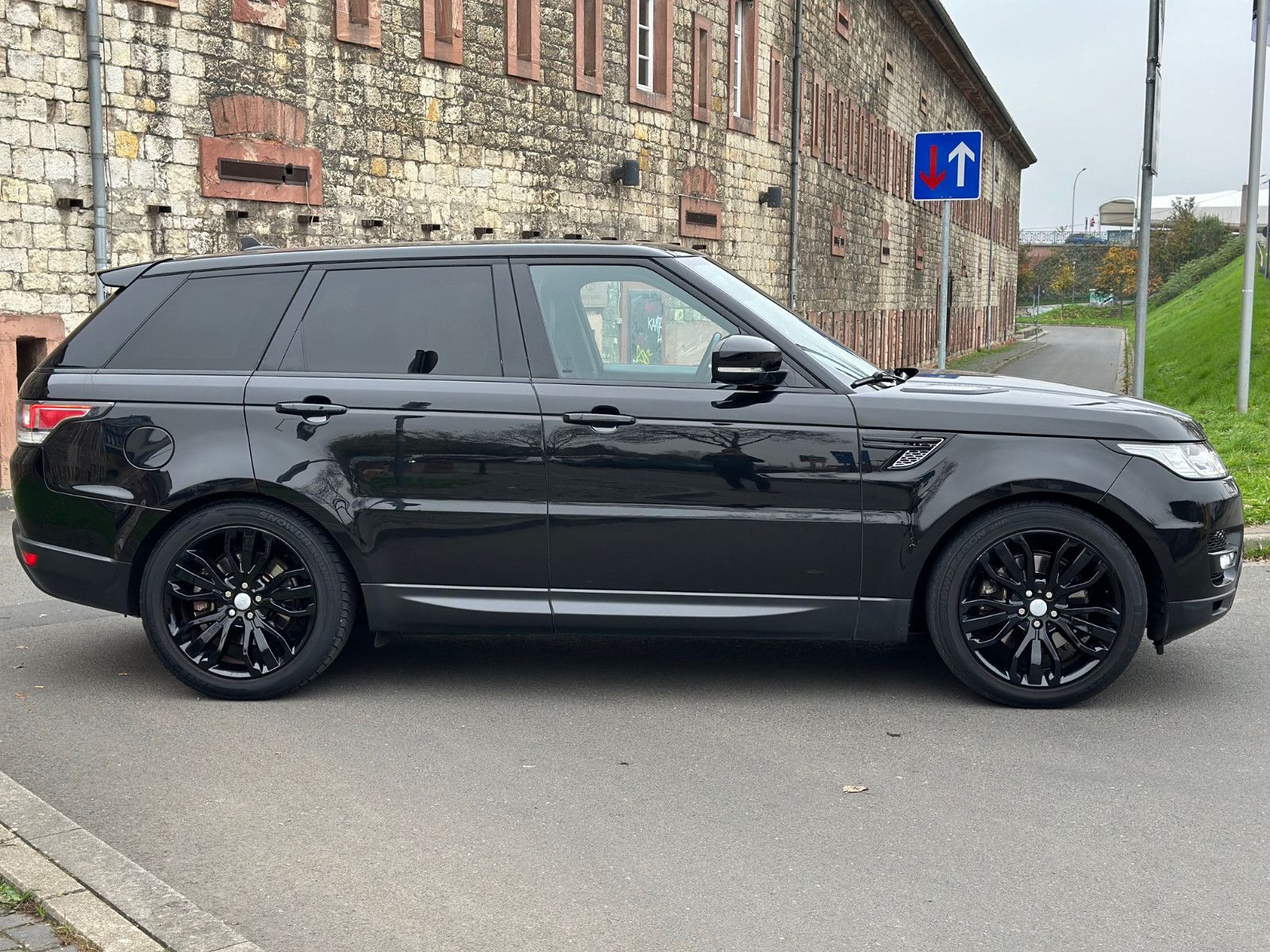 Fahrzeugabbildung Land Rover RANGE ROVER SPORT HSE*21´LM+KAMERA*