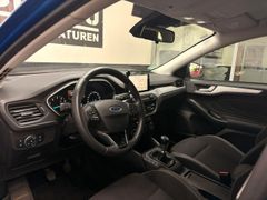 FORD Ford Focus NAVI DAB USB ISOFIX LENK+SITZHZG FORD Ford Focus NAVI DAB USB ISOFIX LENK+SITZHZG