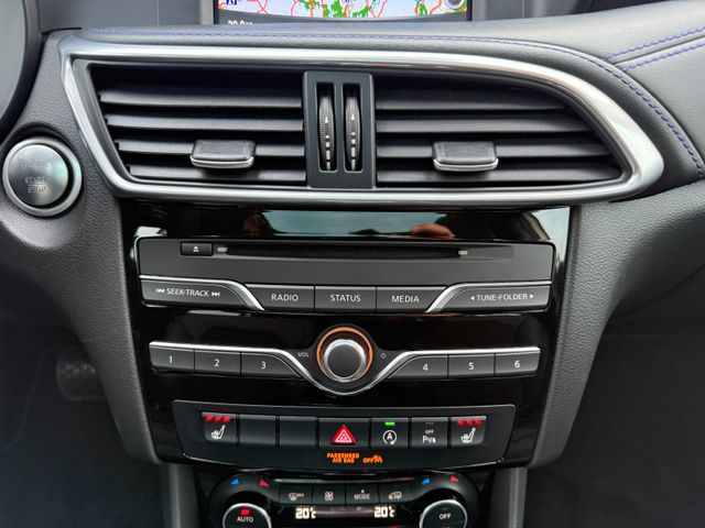 Infiniti Q30 1.6 16V Luxe Tech|Panorama|Kamera|BOSE|DAB