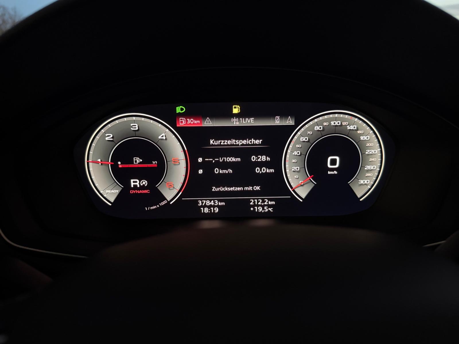 Audi A4 Avant 40 TDI 2.0 TDI 204PS AHK ACC, миниатюра 8