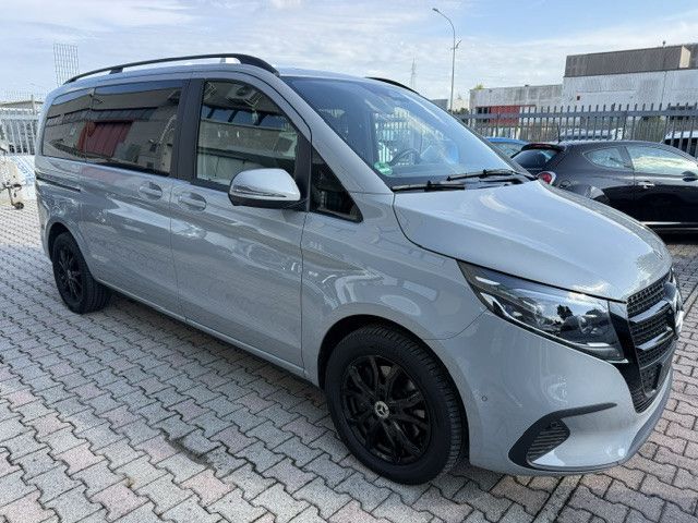 Mercedes-Benz Mercedes V 250 D Style 4Matic 9G-Tronic Plus Com imagem 2