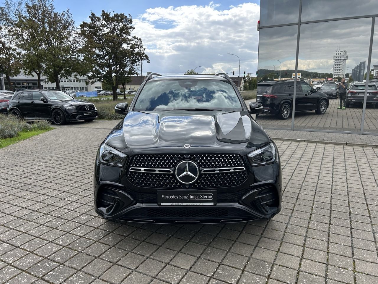 Mercedes-Benz GLE 300 d 4M AMG BURM NIGHT AIRMATIC FAHRASSIST foto 3
