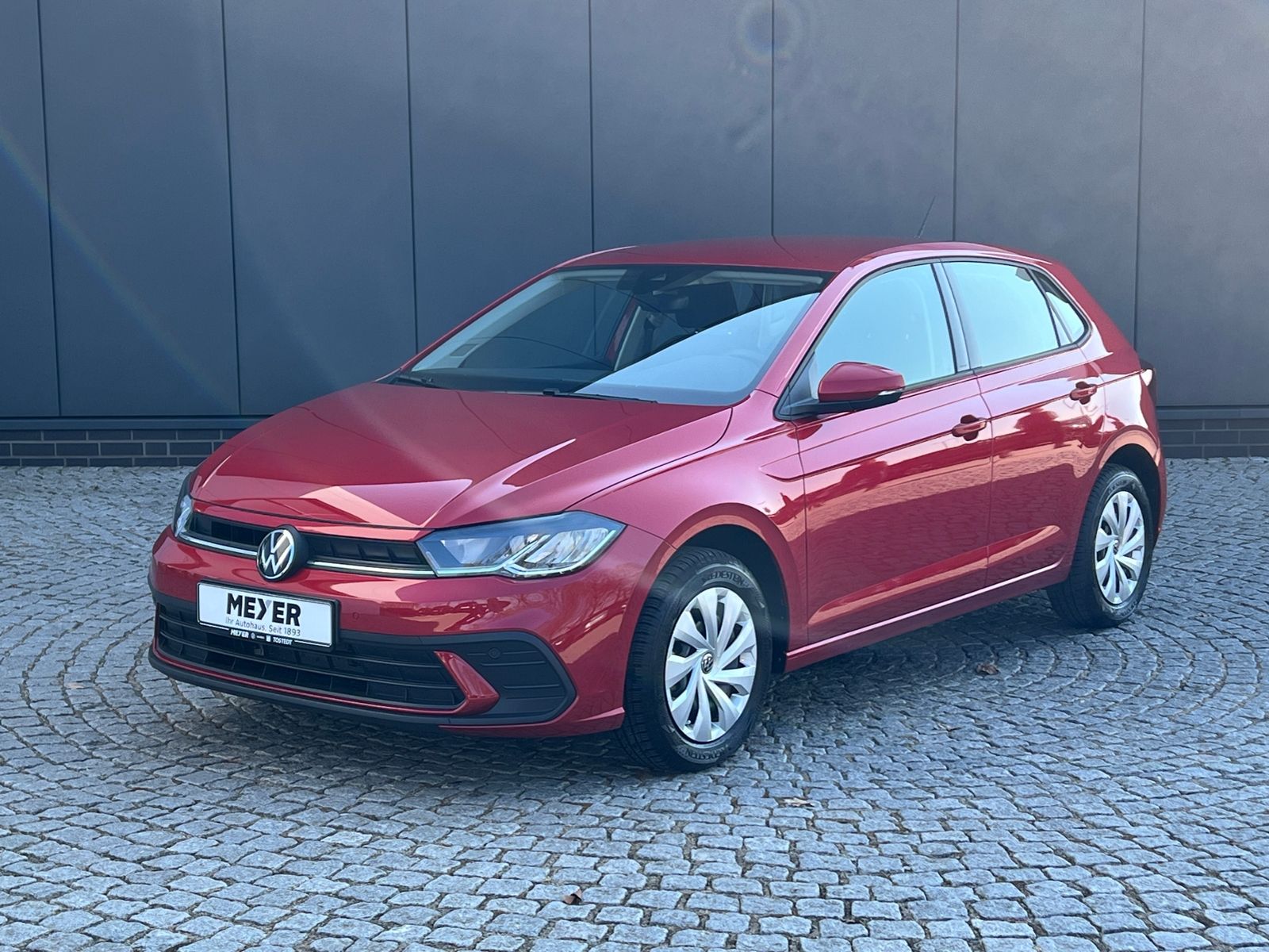 Fahrzeugabbildung Volkswagen Polo Life 1.0 MPI *LED, Climatronic, Sitzhzg., A