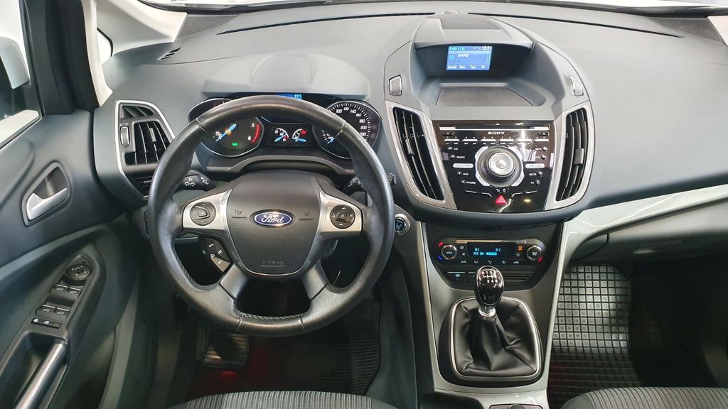 2.0 TDCi Titanium*PANO*SHZ*Tempomat*PDC