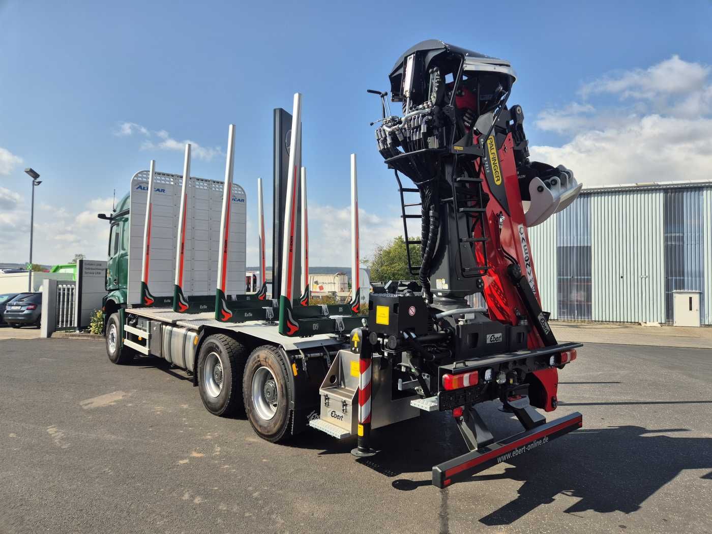 Fahrzeugabbildung Mercedes-Benz Arocs 2651 L 6x4 Kran Epsilon TZ 12-86 Retarder