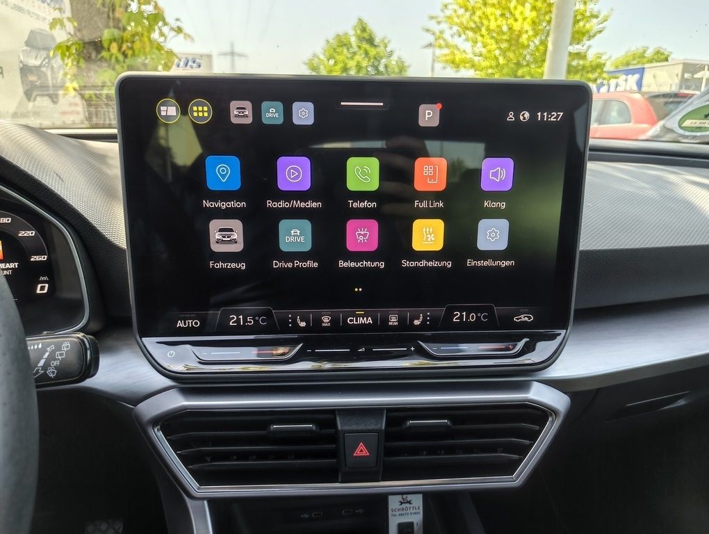 Fahrzeugabbildung SEAT Leon FR 2.0 TDI + Panorama + Fahrschulumbausatz