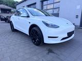 Tesla Model Y SR | AMD RYZEN | 20 Inch | - Tesla MODEL Y SR Gebrauchtwagen