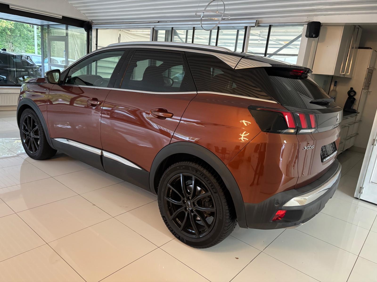 Peugeot 3008 GT*Automatik*360°*SHZ*Navi*Schiebedach