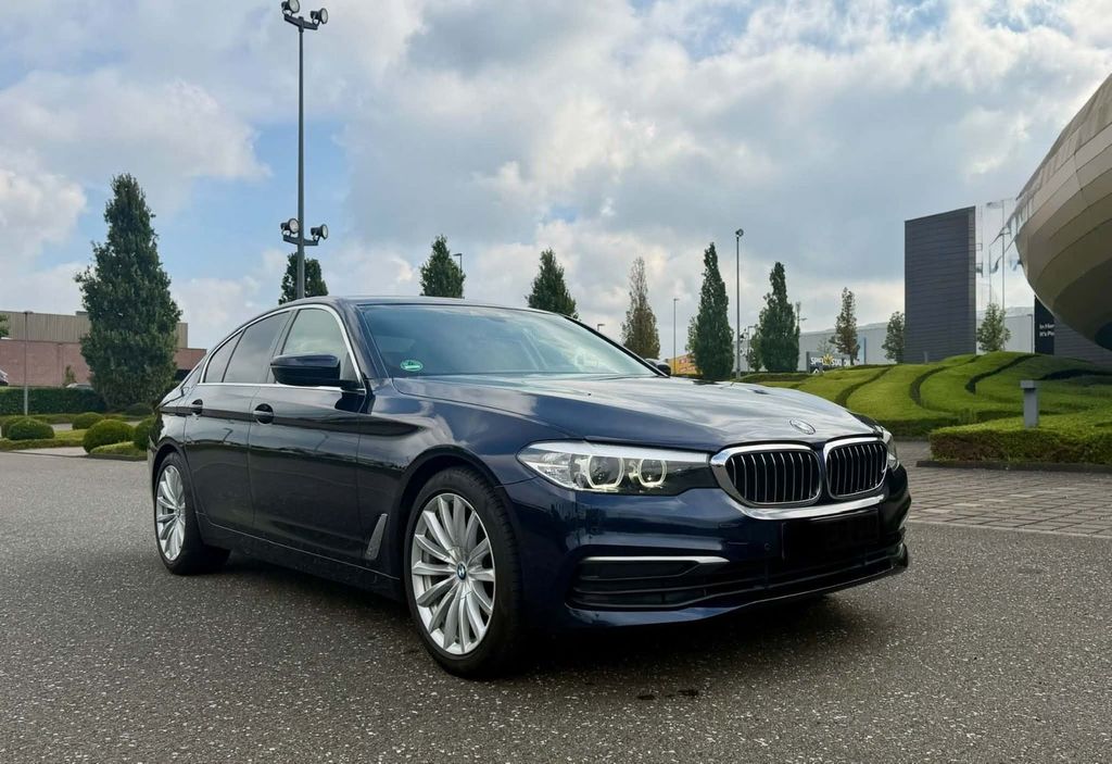 Image of BMW 520