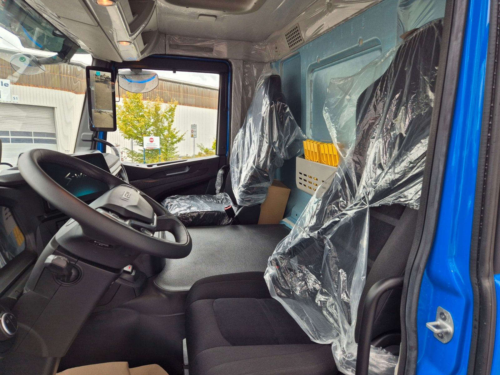 Fahrzeugabbildung Iveco S-Way AD190S40/P Curtainsider *MirrorCam*LBW*