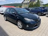 Toyota Auris Life Plus 1,33-l-Dual-VVT-i S/S - Toyota Auris Unfallwagen