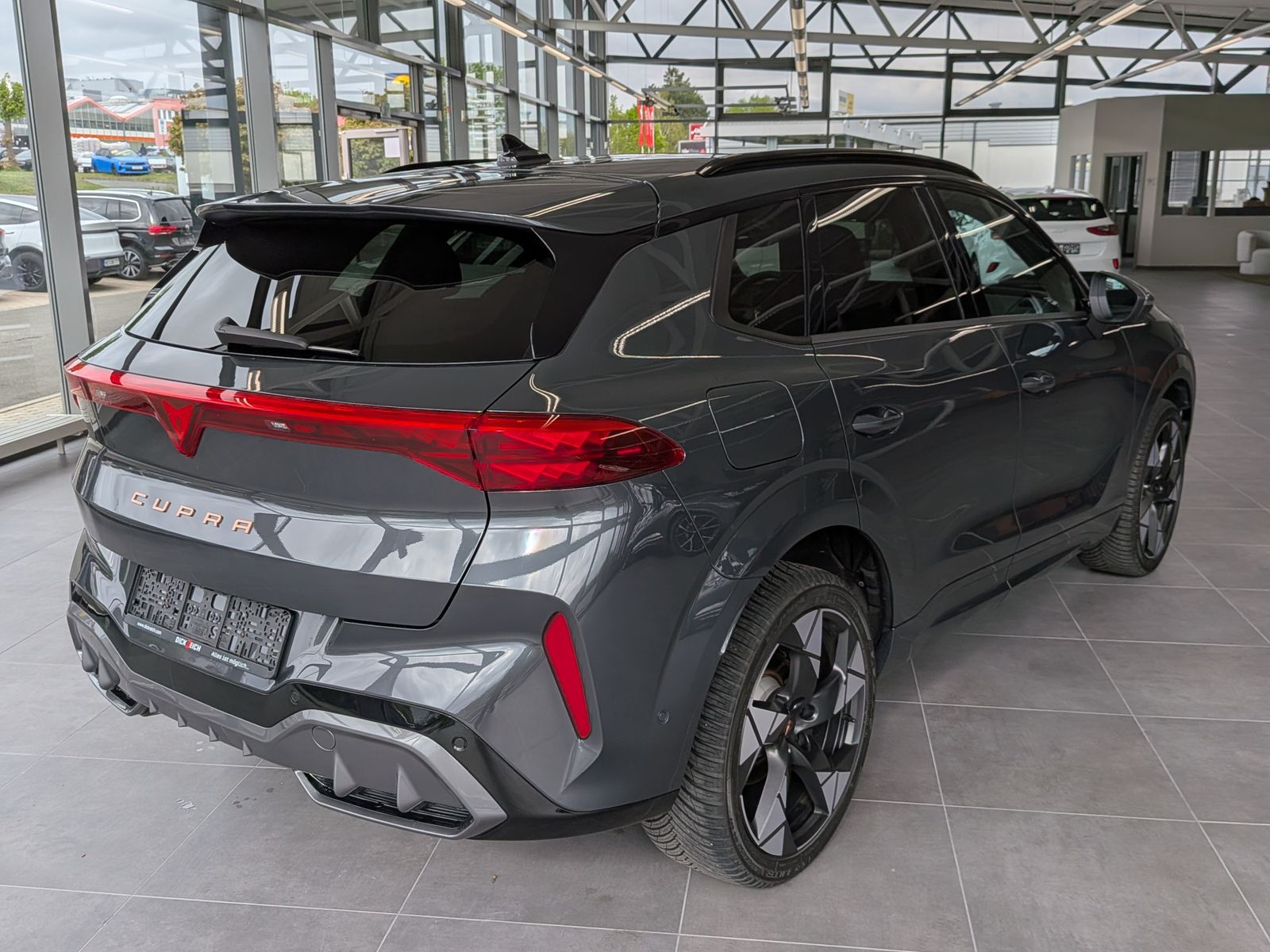 Изображение автомобиля CUPRA Terramar 1.5eTSI HUD DCC Matrix Pano Sennh. 20".