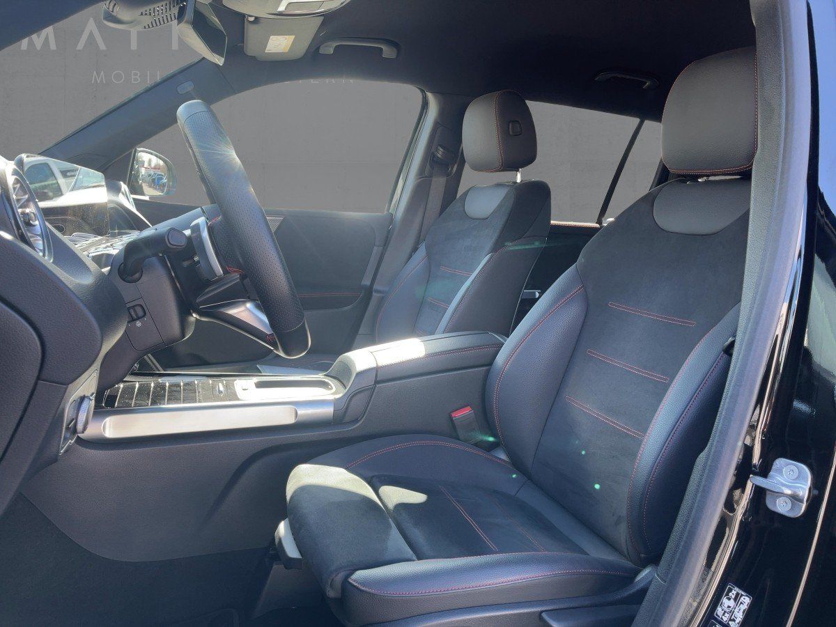 Fahrzeugabbildung Mercedes-Benz GLB 220 d 4M AMG/Night/Kamera/AHK