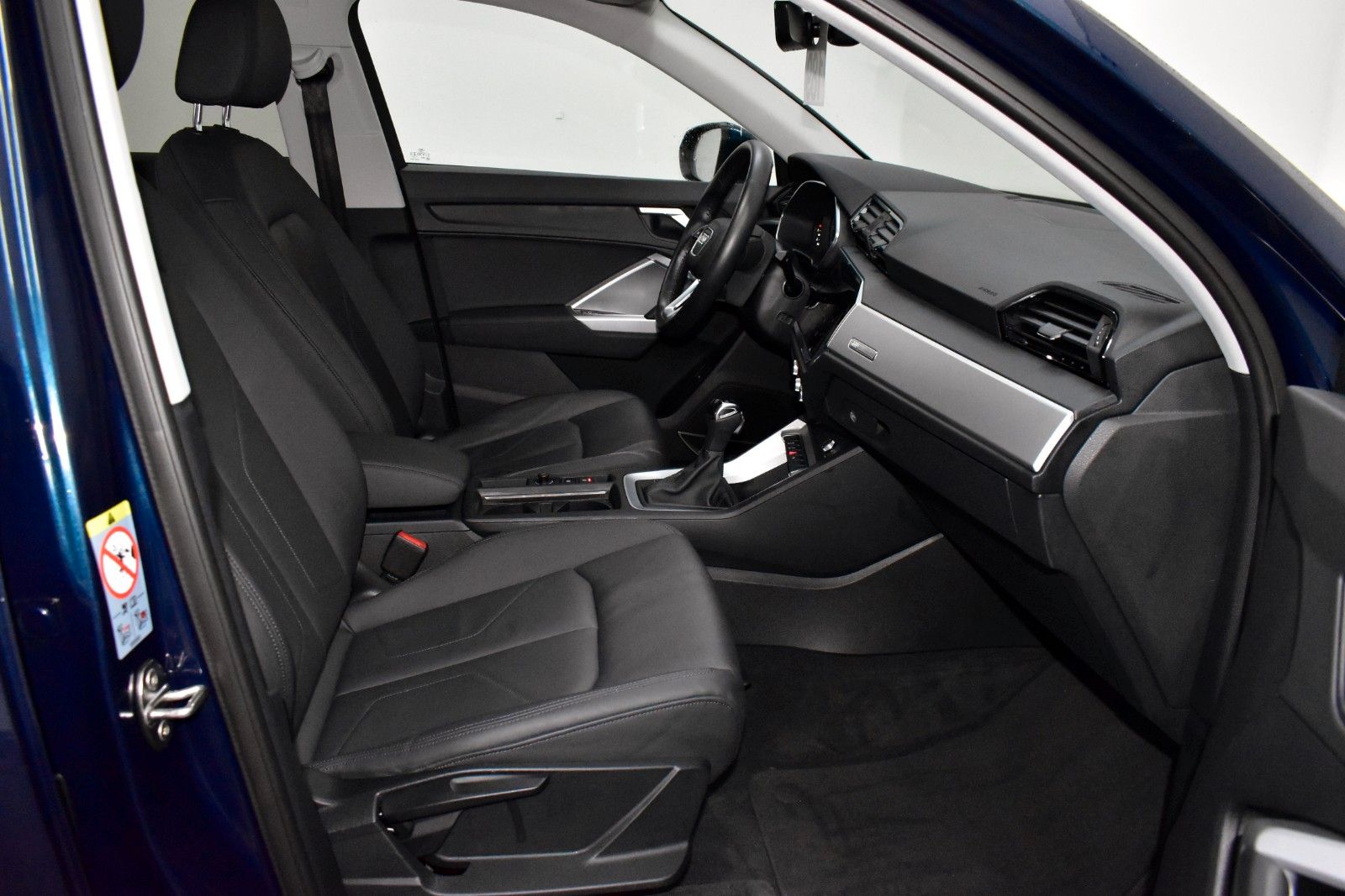 Fahrzeugabbildung Audi Q3 35 TDI advanced,Leder,Navi,Kamera,CarPlay,B&O