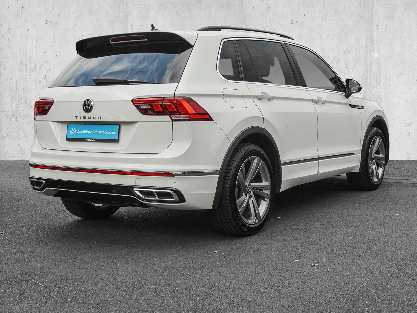 Volkswagen Tiguan 2.0 TDI DSG R-Line PANO STANDHZG MATRIX foto 4