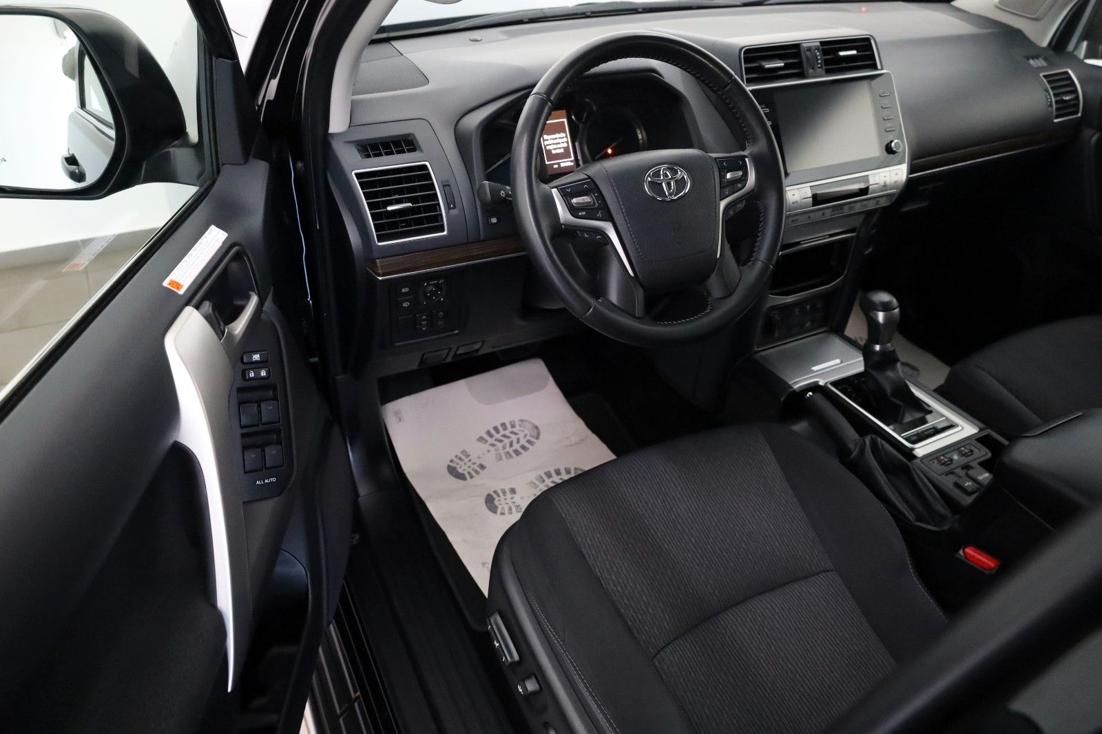 Fahrzeugabbildung Toyota Land Cruiser Comfort,LED, ACC,Mirrorlink, Kamera