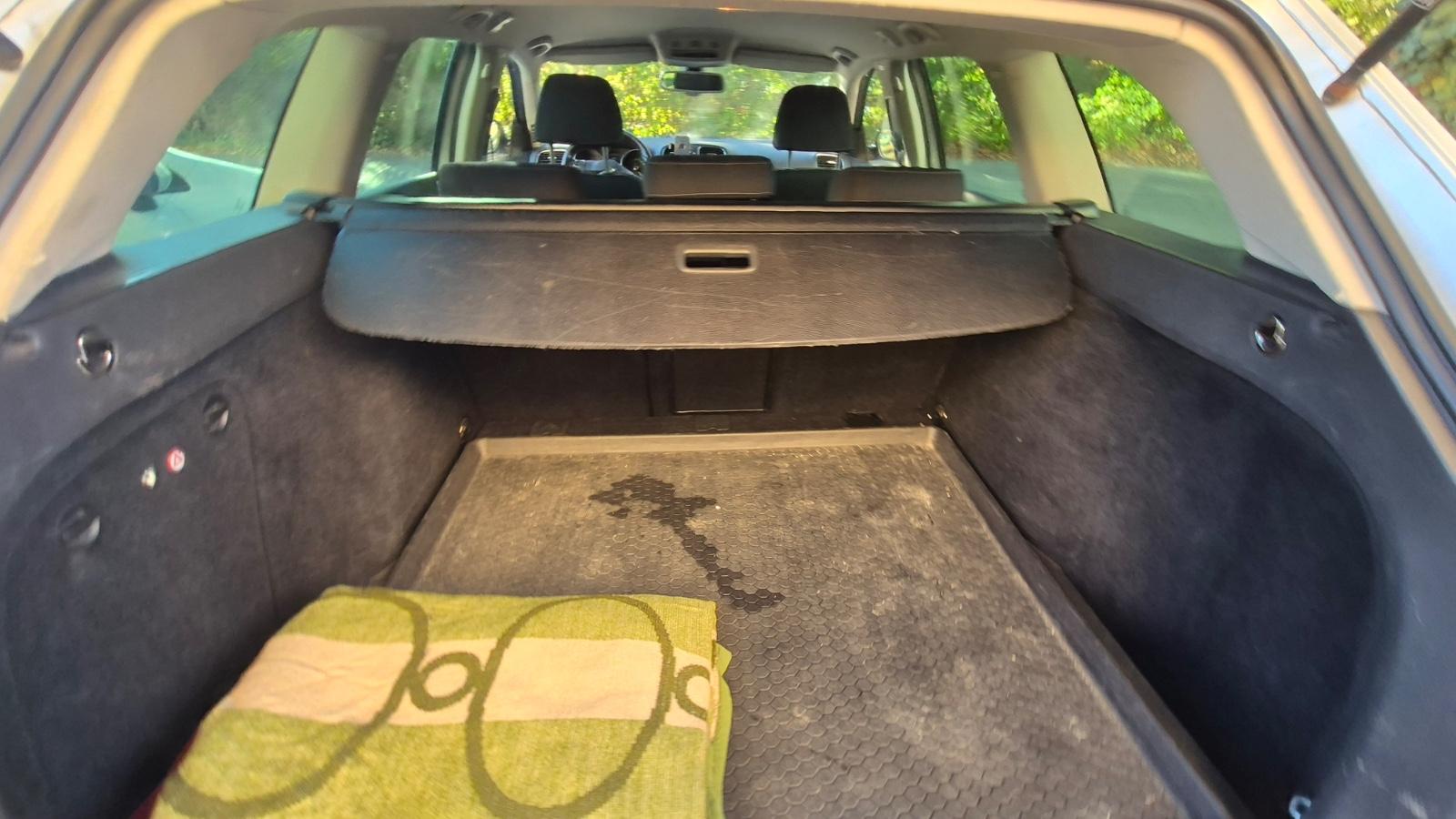 Volkswagen Golf 2011 — photo 8