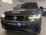 Volkswagen Tiguan R-LINE 2.0TDI*HEAD-UP*AHK*H&K*VIRTUAL*RFK - VW Tiguan Gebrauchtwagen in Köln